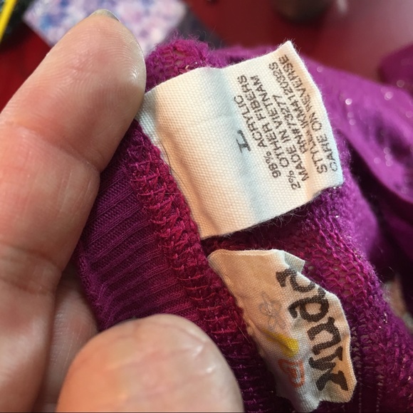 Large magenta &gold striped sweater raglan style - Picture 4 of 4